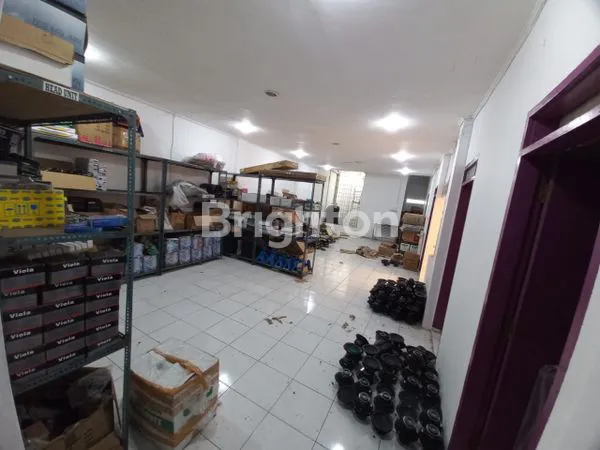 image RUKO LOKASI STRATEGIS 0 JALAN RAYA PUSAT KERAMAIAN KOMPLEK RUKO PERMATA HIJAU  (2)