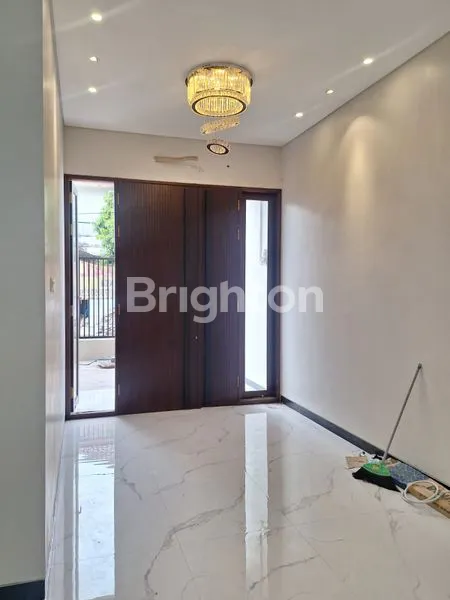 image RUMAH 2 LANTAI BARU GRESS DEKAT KENJERAN PAKUWON CITY SURAMADU MERR GALAXY MALL PASAR ATOM MULYOSARI SUTOREJO KALIJUDAN (2)