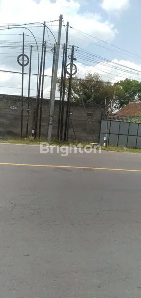 image TANAH STRATEGIS 50X300M, SHM, HARGA NEGO JL RAYA BRANGGAHAN (4)