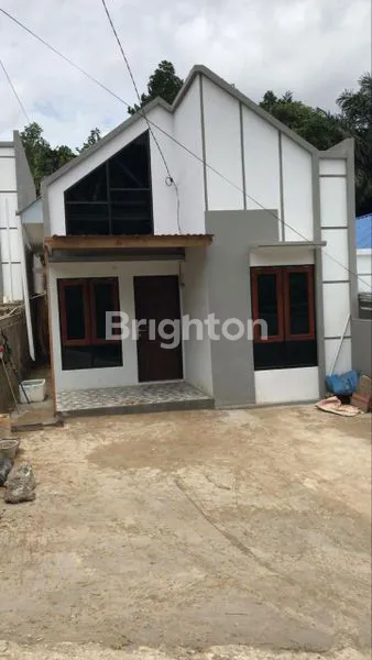 image RUMAH BARU ASRI 2KT DI SAMARINDA UTARA (1)
