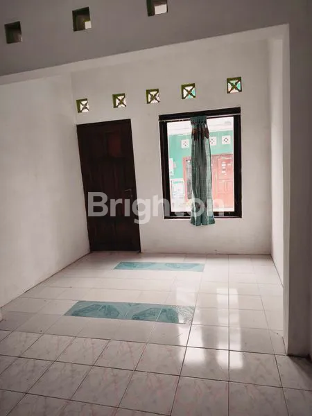 image RUMAH SIAP HUNI 200M² DI PERUM SALSABILA, SLEMAN (2)