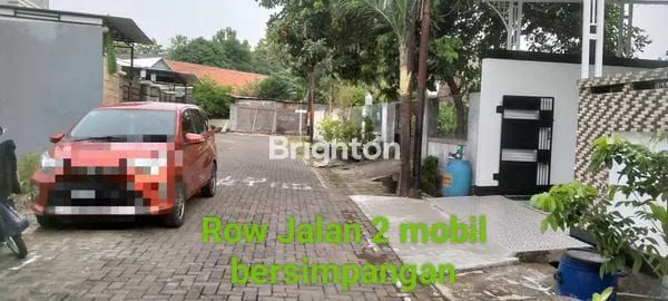 image RUMAH MEWAH STRATEGIS SIAP HUNI DEKAT TOL SEMARANG BARAT (1)