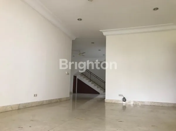 image RUMAH COCOK USAHA DEKAT WIJAYA DAN CBD SIMATUPANG LOKASI ANTASARI RAYA JAKARTA SELATAN  (2)