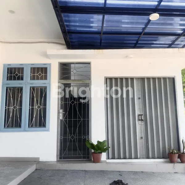 image TEMPAT USAHA SALON DAN COFFEE SHOP (2)