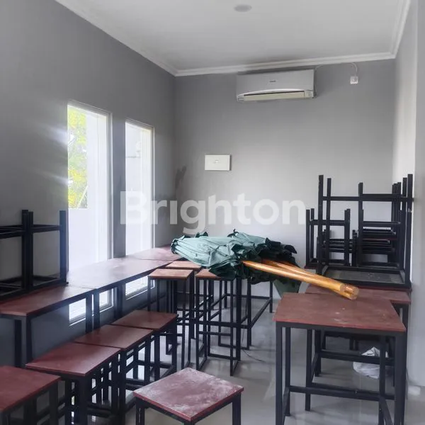 image TEMPAT USAHA SALON DAN COFFEE SHOP (6)