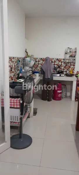 image RUMAH 2 LANTAI HOOK DENGAN LOKASI STRATEGIS DI CITRA GRAND MUTIARA (7)