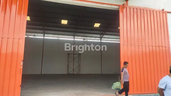 image GUDANG 600M² DI SEWAKAN DI PERGUDANGAN TUGUREJO PESANTREN KEDIRI (4)