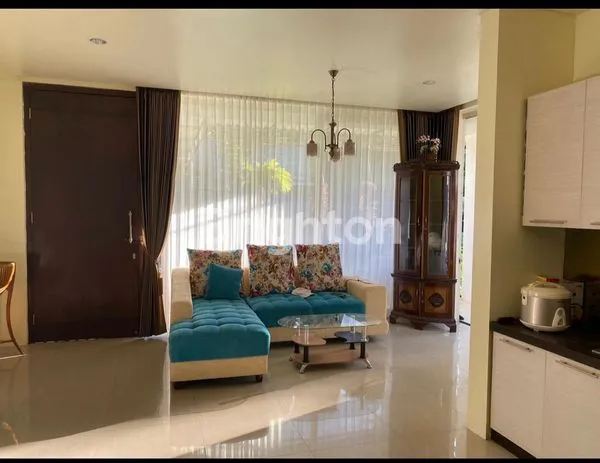 image VILLA 2 LANTAI SIAP HUNI PRIGEN (5)