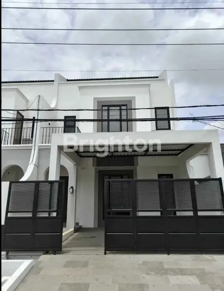 image RUMAH BARU 3 LANTAI SIAP HUNI AKSES TOL, PONDOK TJANDRA INDAH (1)