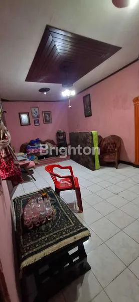 image BENGKEL AKTIF DAN RUMAH TINGGAL STRATEGIS DI JALAN RAYA LENTENG AGUNG (4)