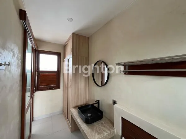 image DISEWAKAN RUMAH SEMI VILLA TAHUNAN DAN BULANAN DI KOTA DENPASAR – RENON (2)