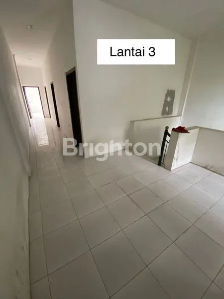 image RUKO 3 LANTAI STRATEGIS DI JL DEWI SRI LEGIAN (4)