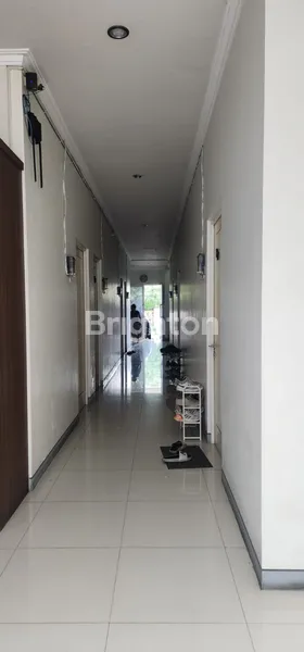 image RUMAH KOST TENGAH KOTA DI MOJOARUM DEKAT UNIV UNAIR ROW JALAN LEBAR (5)