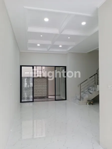 image RUMAH NEW GRESS KLAMPIS SURABAYA UNIT A, LEBAR 6 2 LANTAI NEGO (2)