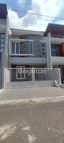 image NEW HOUSE BARU GRESS 2 LT MINIMALIS 3 UNIT JEJER LENAR 6 CLUSTER ONE GATE KENJERAN DEKAT PAKUWON CITY RAYA MERR UNIVERSITAS UNAIR AIRLANGGA (2)