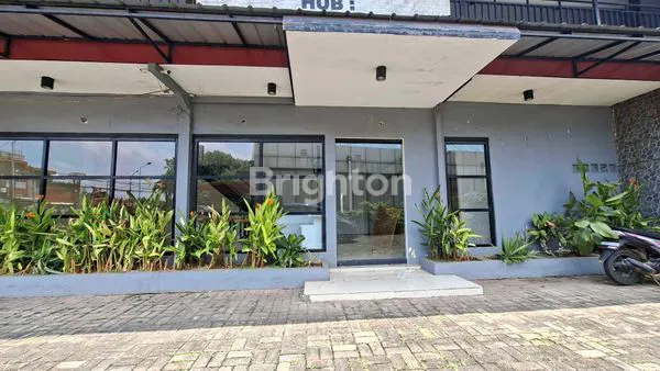 image BANGUNAN EX RESTO JEPANG DI JL. ALTERNATIF CIBUBUR (2)