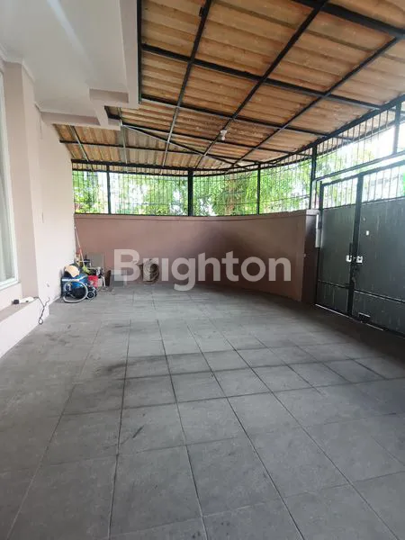 image RUMAH 3 LANTAI LT 121M² DI DURI KEPA, JAKARTA BARAT (1)
