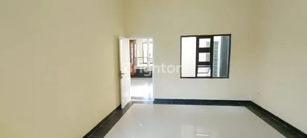 image RUMAH BARU MODERN MURAH DI KOTA BEKASI MARGAHAYU RAWA SEMUT DEKAT TOL TIMUR (6)