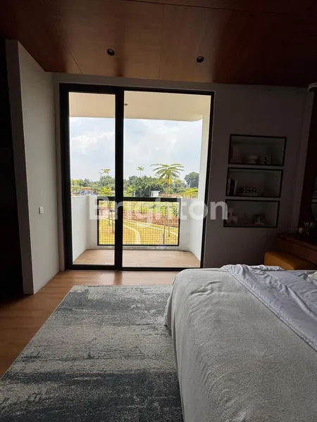 image OPPORTUNITY! RUMAH BARU LOKASI PREMIUM DI GIANTARA SERPONG CITY (7)