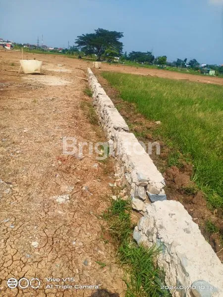 image DIJUAL LAHAN TANAH KAVLING RESIDENSIAL  2,6 HA – KARAWANG TIMUR, STRATEGIS BERBATASAN KARTIKA RESIDENCE, BUANA TAMAN SARI DAN DEKAT DENGAN SUMMARECON EMMERALD (5)