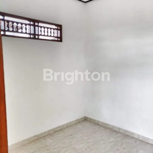 image RUMAH KOST 2 LANTAI DI KAWASAN TENANG DI PANJER_DENSEL (5)