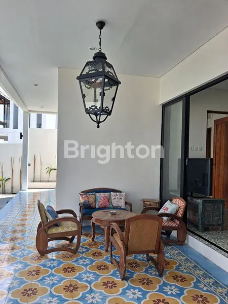 image VILLA MEWAH FULL FURNISHED BEBAS BANJIR DI UNGASAN KUTA SELATAN (7)