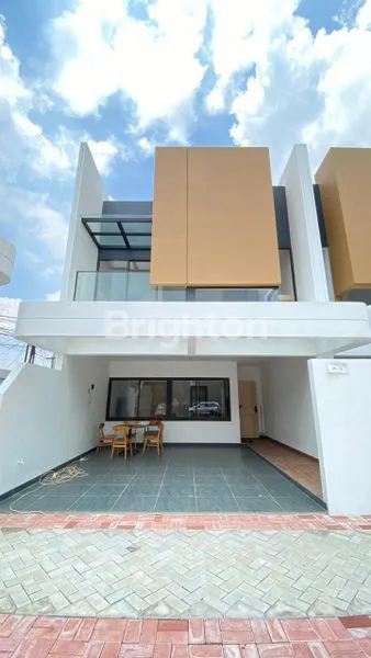 HUNIAN CANTIK 2 LANTAI DI CIPAYUNG JAKARTA TIMUR  DEKAT LRT CIRACAS