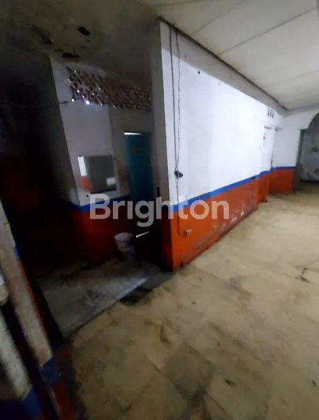 image RUANG USAHA MOH TOHA MANINROAD LT180 (3)