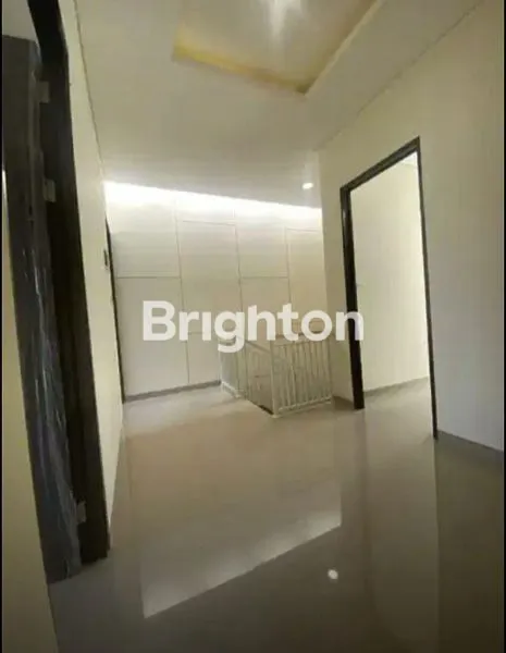 image DIJUAL RUMAH BARU GRESS  WISMA MUKTI\N\NKLAMPIS SEMOLO BARAT  (3)