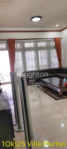 image VILLA EKSKLUSIF DENGAN KOLAM RENANG DEKAT JATIM PARK (2)