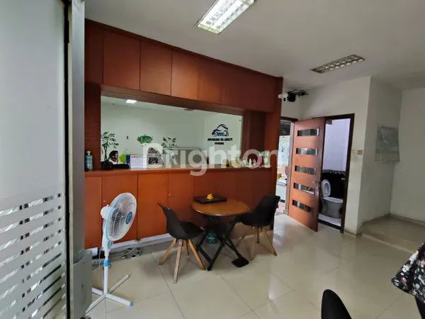 image HOT DEAL! GUDANG BSD TAMAN TEKNO - CONTAINER 40FT MASUK, HARGA NEGO (2)