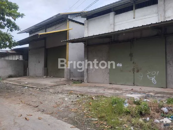 GUDANG SEWA RANGKA BAJA DEKAT PELABUHAN KOMYOS SOEDARSO PONTIANAK BARAT