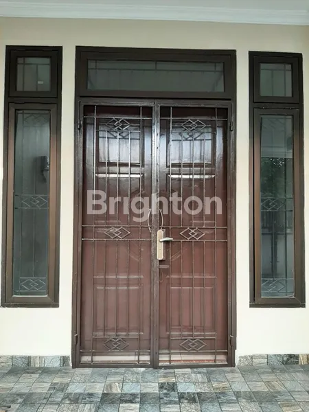 image RUMAH 2 LANTAI 180M2 DI DALAM CLUSTER ASRI (3)