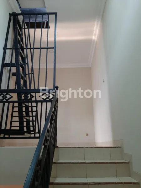 image RUMAH 2 LANTAI 180M2 DI DALAM CLUSTER ASRI (6)