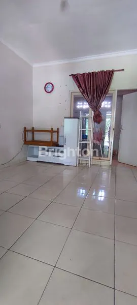 image RUMAH REGENCY (2)