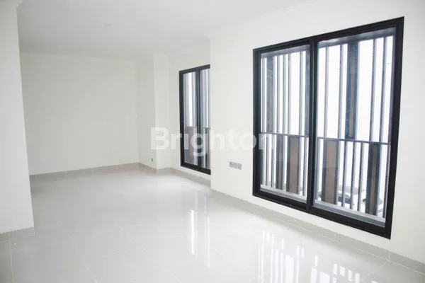 image \UD83C\UDFE1 RUMAH CANTIK DI STROZZI – SYMPHONIA SUMMARECON SERPONG\U2728 (3)