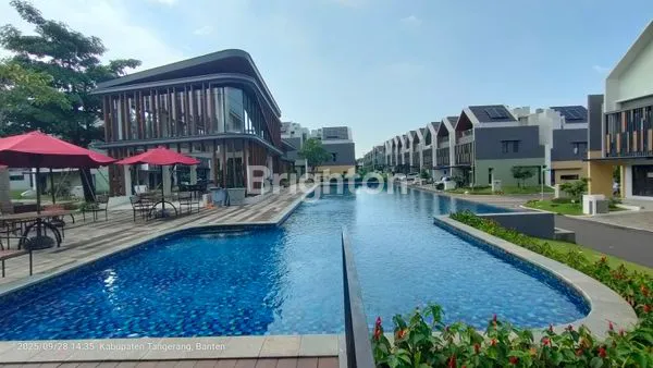image \UD83C\UDFE1 RUMAH CANTIK DI STROZZI – SYMPHONIA SUMMARECON SERPONG\U2728 (8)