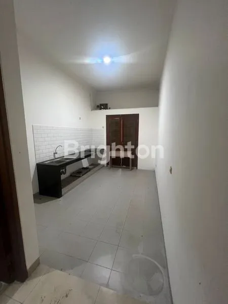 image RUMAH MEWAH MURAH 3M NEGO SAMPAI JADI KAV DKI MERUYA JAKARTA BARAT (5)