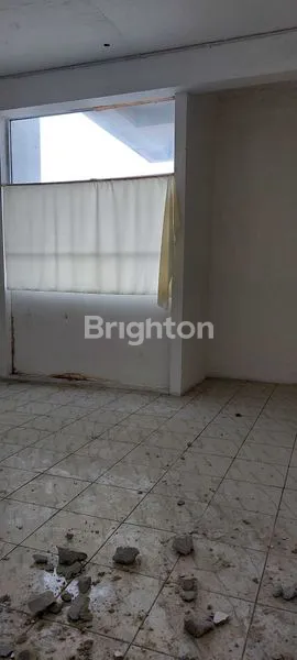 image RUKO GANDENG 3 PINTU STRATEGIS DI HR. SOEBRANTAS DEKAT KAMPUS DAN RS (5)