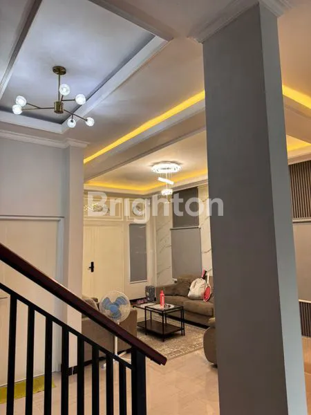 image RUMAH MEWAH,PLUS FURNISHED, SIAP HUNI (4)
