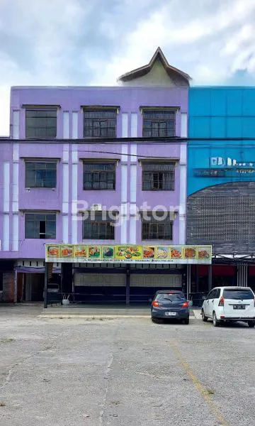 image EX RESTO DI HR. SOEBRANTAS PEKANBARU (1)