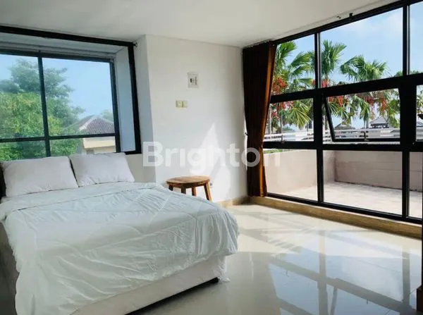 image VILLA PECATU 4 BEDROOMS IN A GREAT AREA (5)