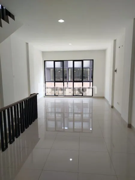 image RUKO BARU 3 LANTAI SIAP HUNI DI ENCHANTE BSD CITY TANGERANG (1)