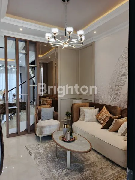 image RUMAH MEWAH 4+1 KT DI KERAMASAN KERTAPATI (2)