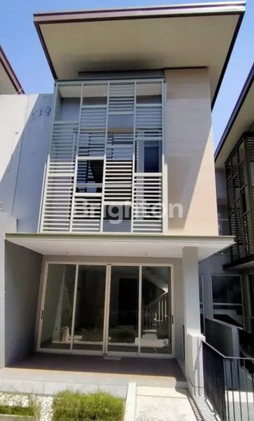 image RUMAH 3 LANTAI DI WISATA BUKIT MAS (1)