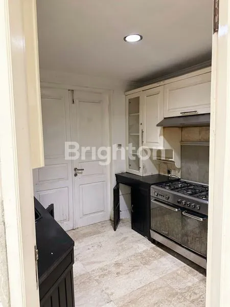 image RUMAH FURNISHED SIAP HUNI PONDOK INDAH, JAKARTA SELATAN (5)