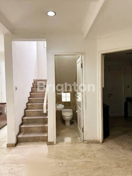 image RUMAH FURNISHED SIAP HUNI PONDOK INDAH, JAKARTA SELATAN (4)