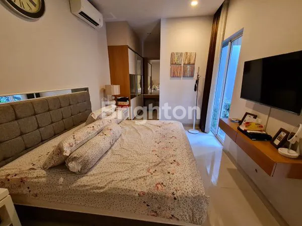 image RUMAH SEMI FURNISH MEWAH ALAM GALAXY, SURABAYA (4)