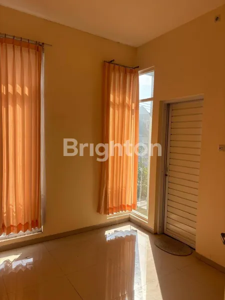 image RUMAH 1M'AN 2 LANTAI DI JL PISCES KARANG EMPAT PLOSO KENJERAN PAKUWON CITY SURABAYA (2)