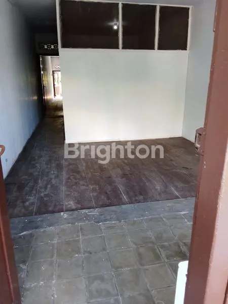 image RUKO 2 LANTAI  SANGAT STRATEGIS DI JLN. VETERAN (4)